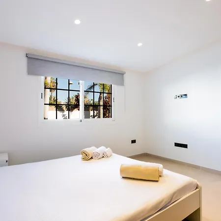 Palmbeach Villa-luxury